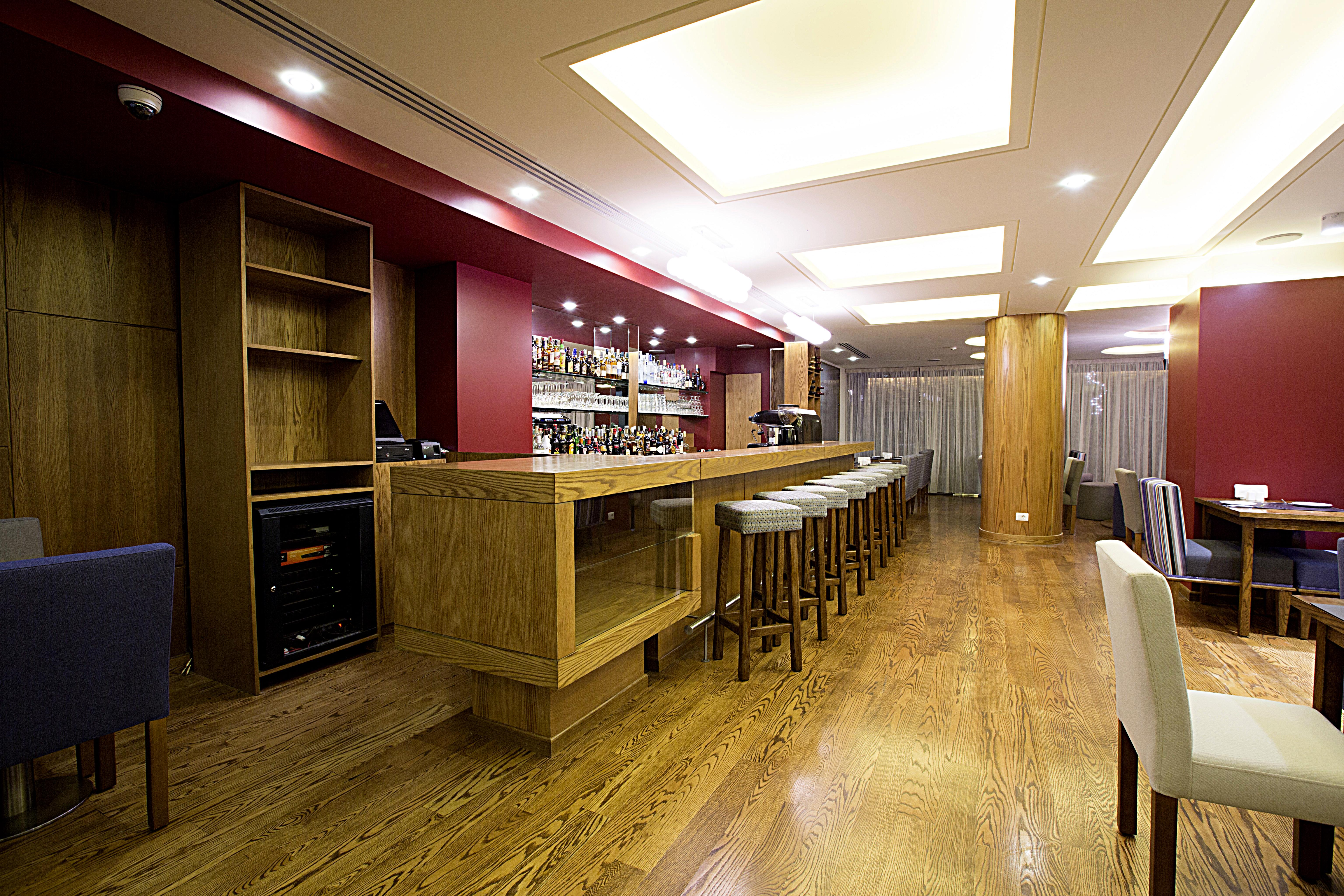 The J Hotel & Spa Beirut Exteriör bild