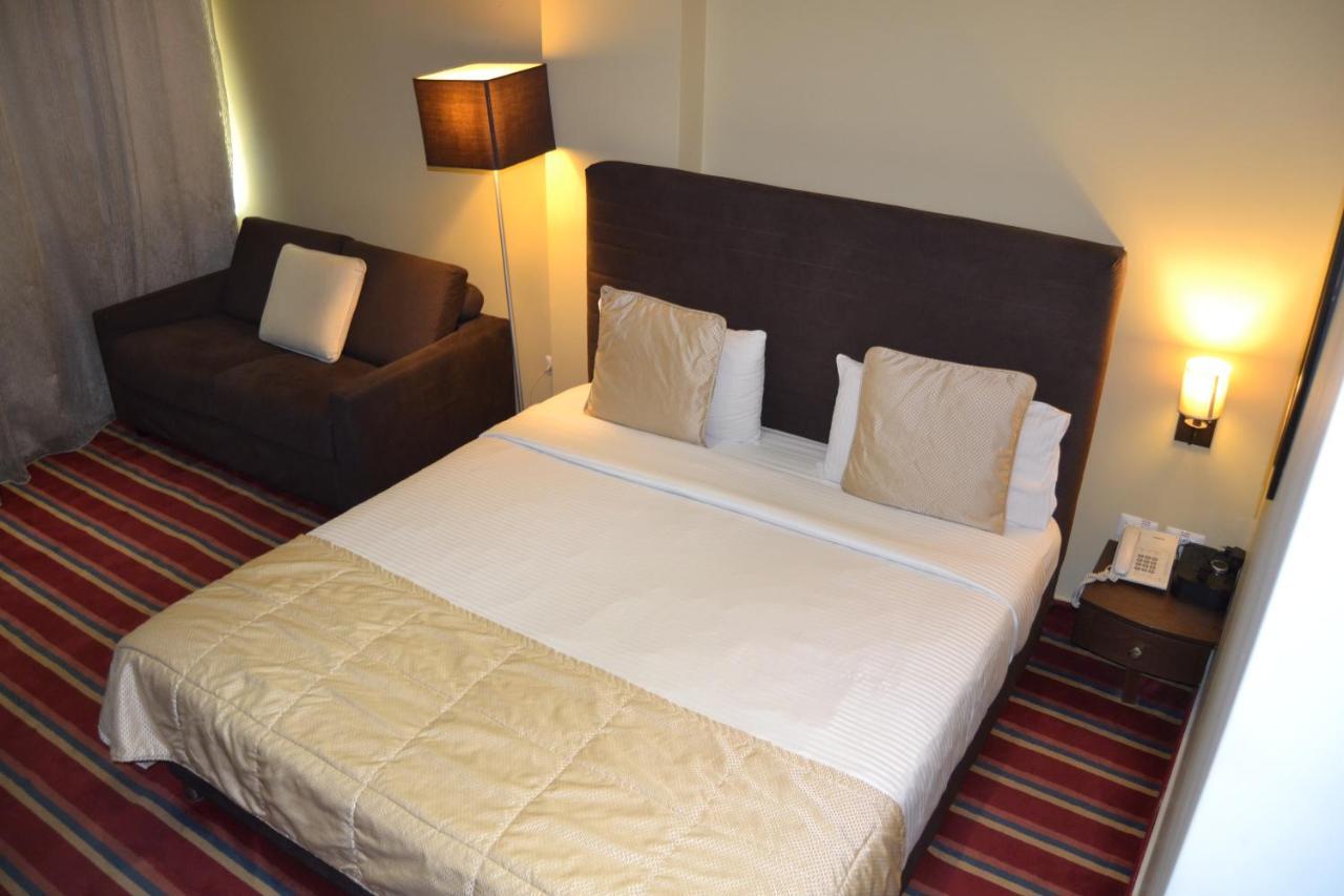 The J Hotel & Spa Beirut Exteriör bild