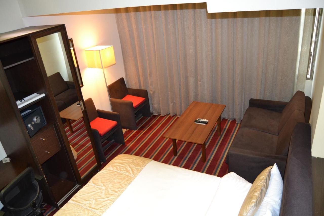 The J Hotel & Spa Beirut Exteriör bild